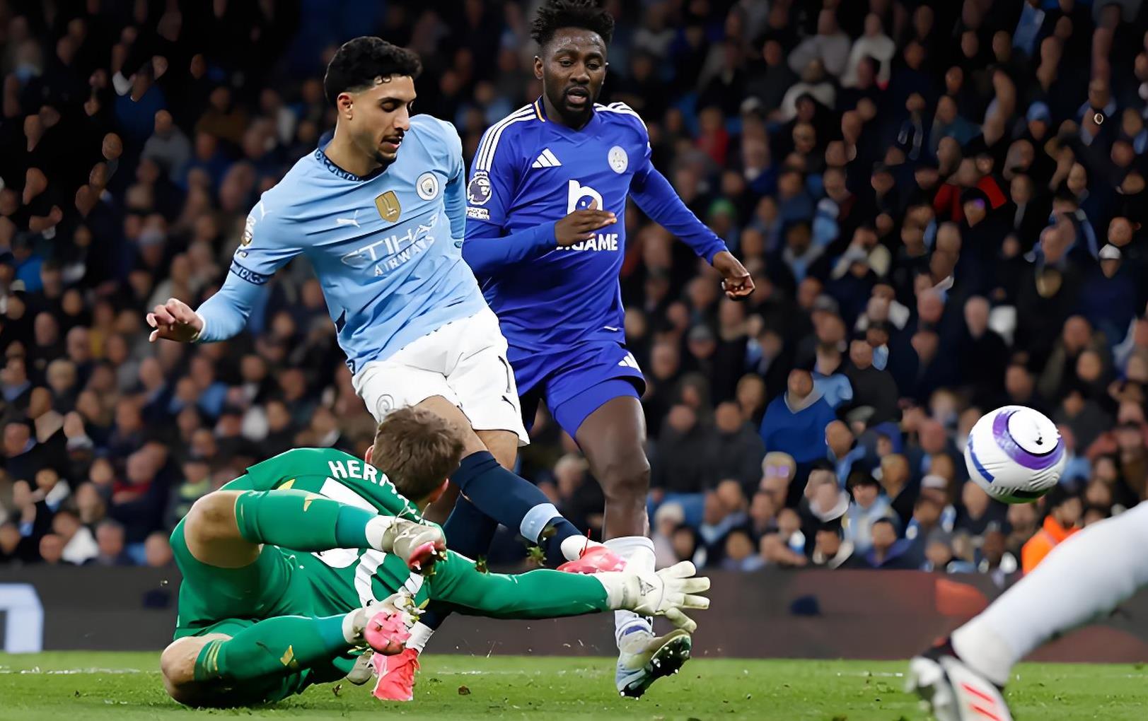 包含今晚萨克拉门托国王备战足总杯，篮板制胜细节曝光，话题不断，纪律约束更严格的词条-开云官方网站