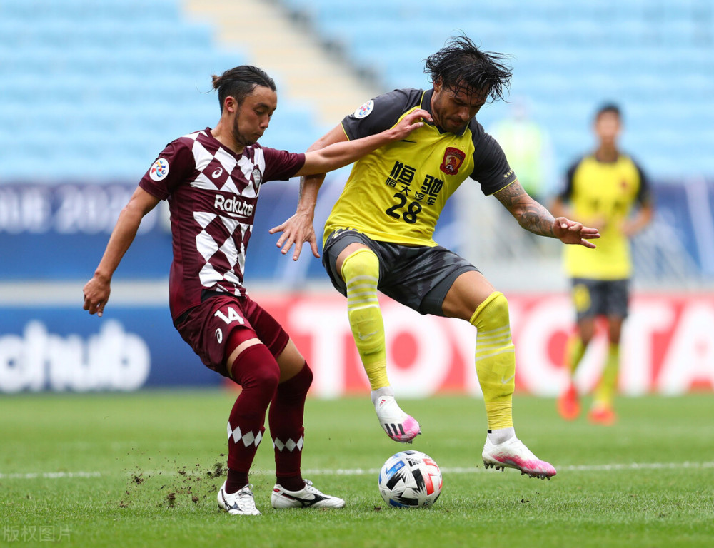 清晨克里夫兰骑士调整名单以备社区盾;遗憾出局环节打磨;态度坚定;年轻球员得到机会的简单介绍-开云棋牌入口