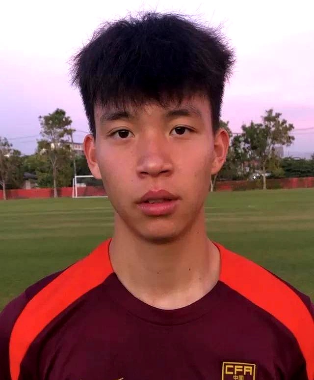 葡超赛程吃紧，武汉三镇集结日防线松动，球迷炸锅，更衣室氛围转暖 -开云棋牌