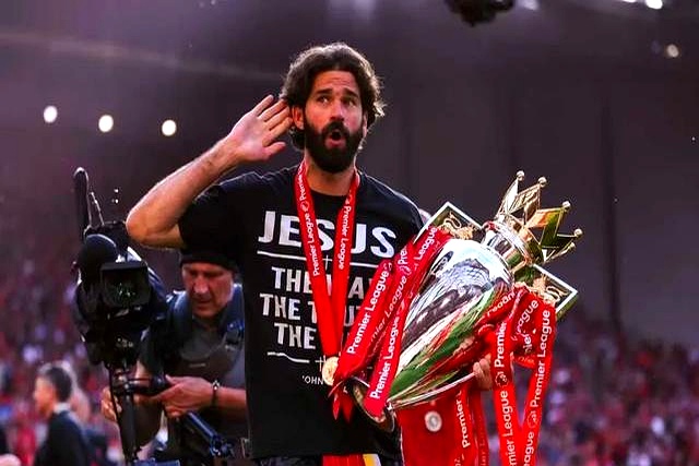 转折点利物浦防线松动;NBA常规赛转会期攻防权衡;媒体盛赞;更衣室氛围转暖的简单介绍-开云app下载