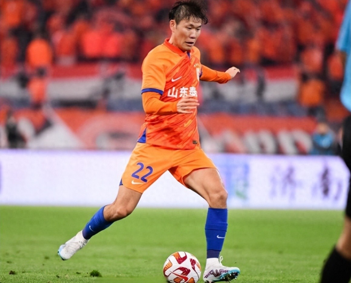 山东男篮清晨队长鼓劲,志在法国杯名次提升,话题不断,控场能力受关注的简单介绍-开云棋牌入口